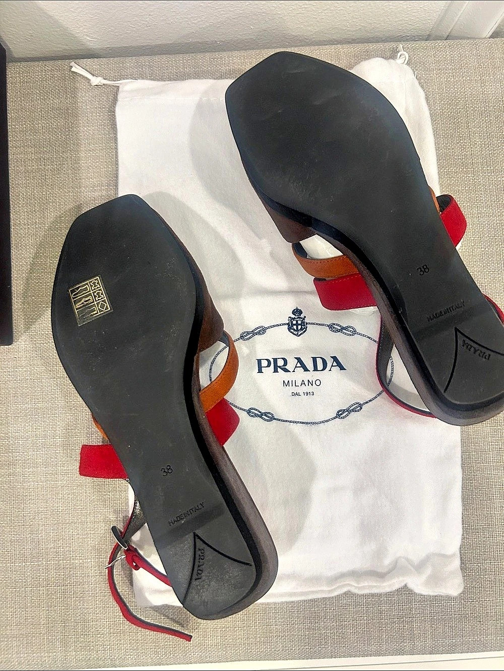 Prada Color Block Strap sandal wedge - beautiful brown, tan & maroon - sz 7.5 - Picture 4 of 4